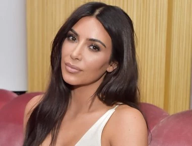 Γυμνή φωτογραφίζεται η Kim Kardashian για την προώθηση της νέας της συλλογής (φωτο)